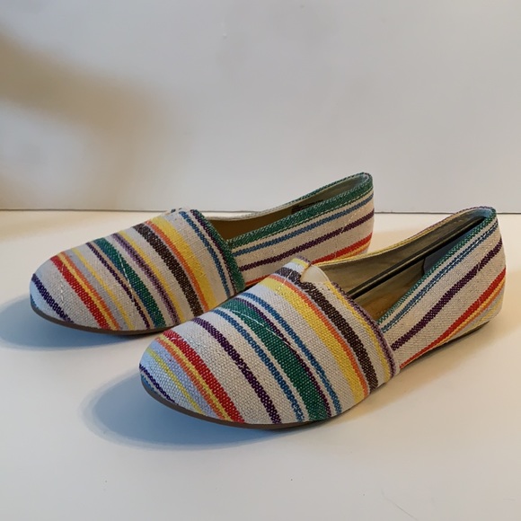 Mia Amore Alesia sz 11 stripped canvas flats NWT - Picture 3 of 7